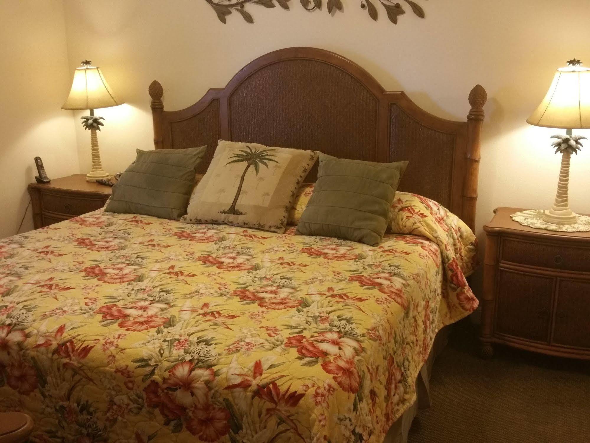 Boca Ciega Resort By Travel Resort Services เซนต์ปีเตอร์สเบิร์ก ภายนอก รูปภาพ